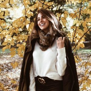 Meet your Posher, Zuhaila